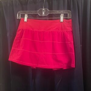 Lululemon pace rival skirt